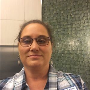 Meet your Posher, Wendy